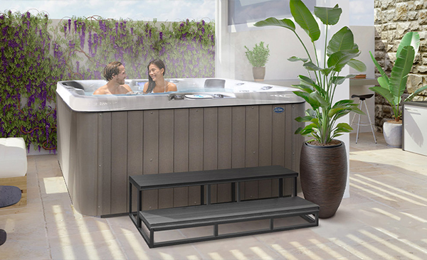 Escape™ Spas Calgary hot tubs for sale